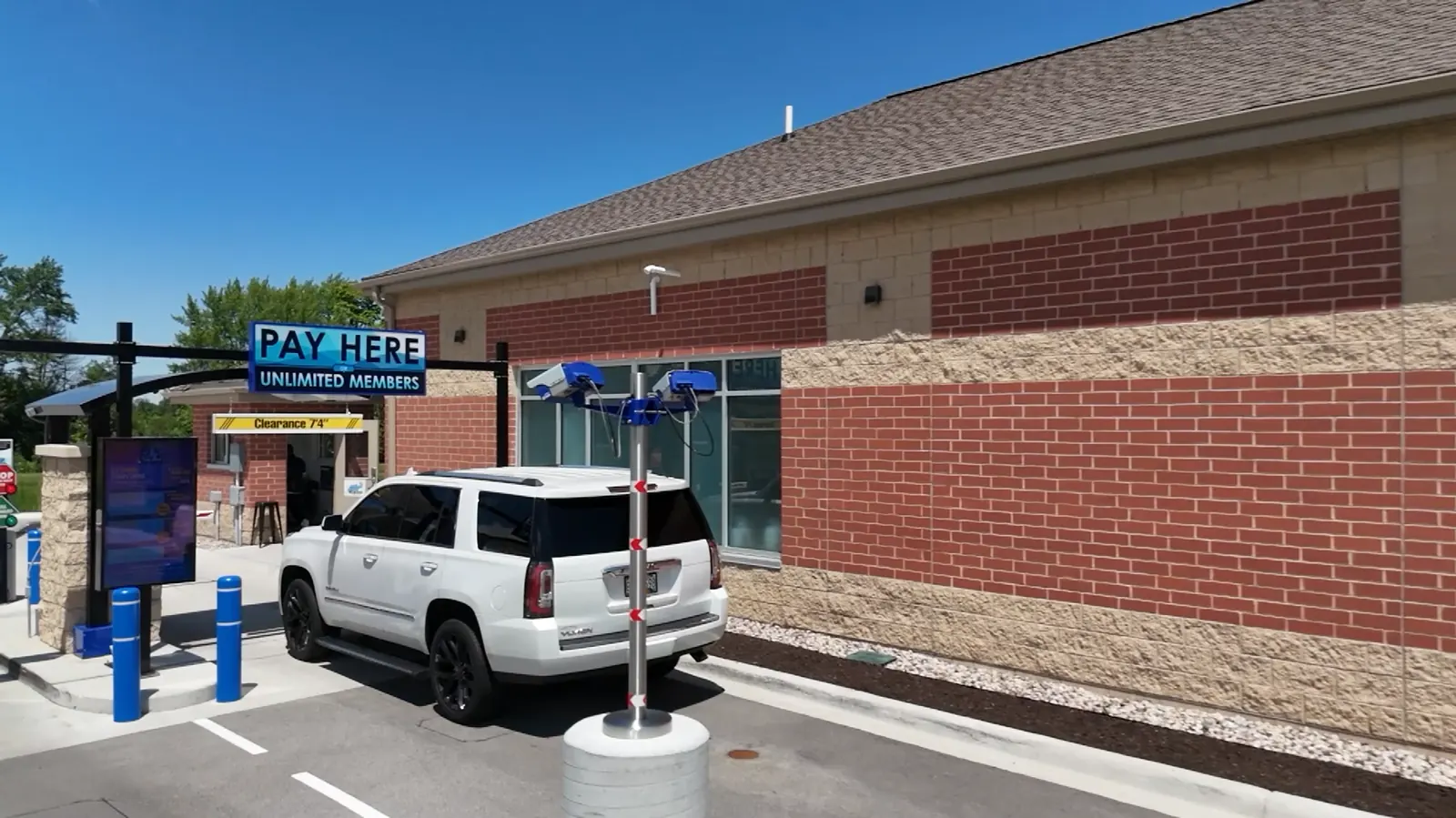 Jilly's Car Wash in Menomonee Falls, Wisconsin
